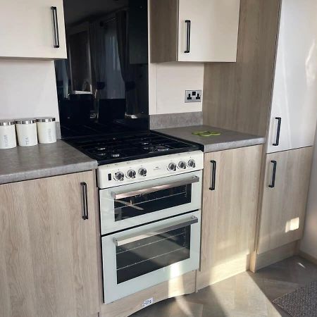 74 Bayside Cove Pevensey Bay Holiday Park Экстерьер фото
