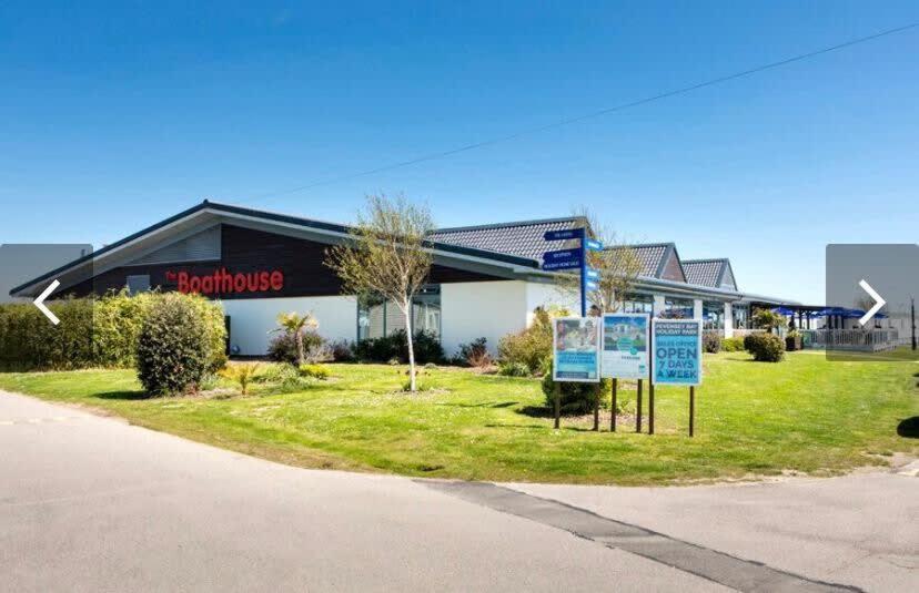 74 Bayside Cove Pevensey Bay Holiday Park Экстерьер фото