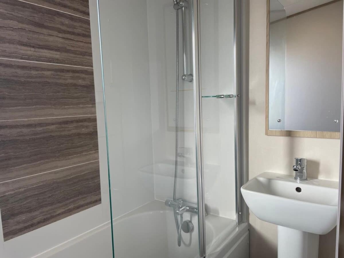 74 Bayside Cove Pevensey Bay Holiday Park Экстерьер фото
