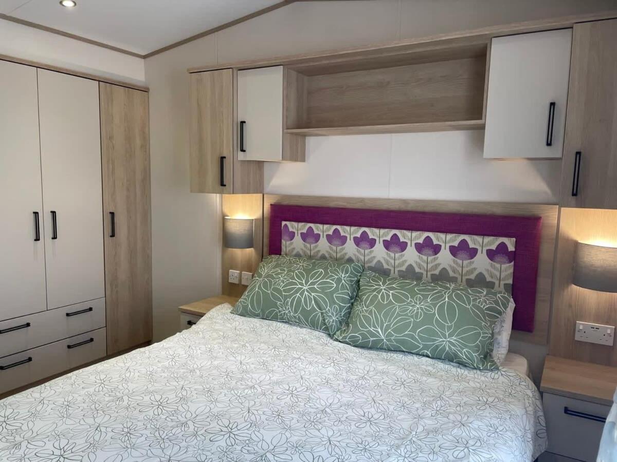 74 Bayside Cove Pevensey Bay Holiday Park Экстерьер фото